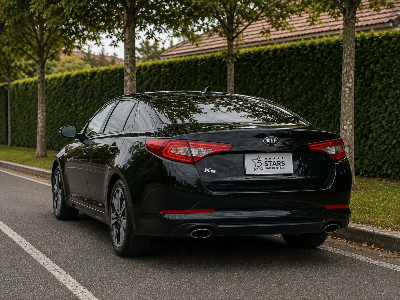 Kia K5 Hybrid — view 2